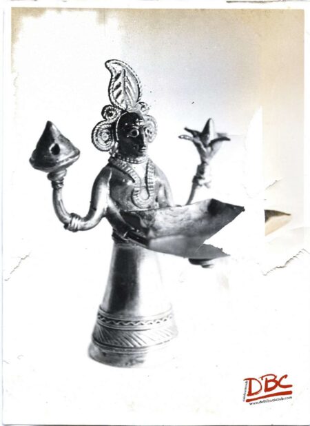 four handed standing female holding panche pradip floweres (dhora) w. bengal