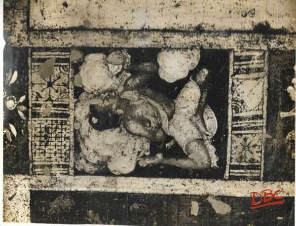 Ajanta 2 Flying Gandharva AJ - 2 Painting