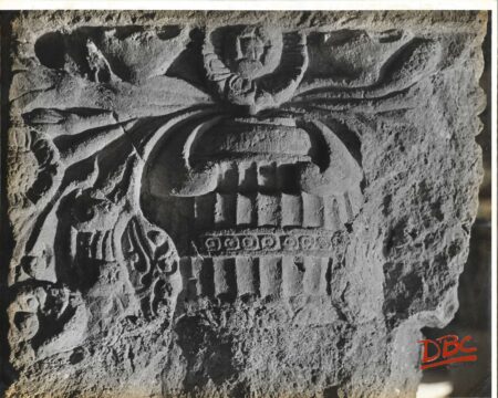 Ellora Cave No. 16 - Lanlshwar Pillar