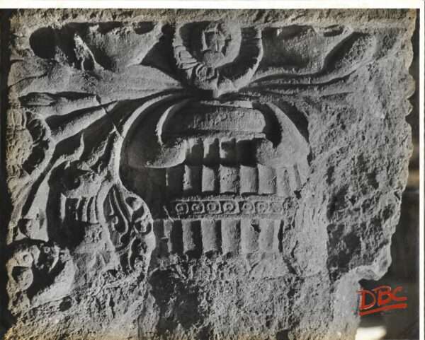 Ellora Cave No. 16 - Lanlshwar Pillar