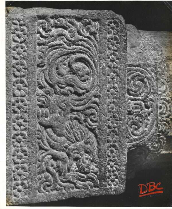 Ellora cave no 21 pillar design