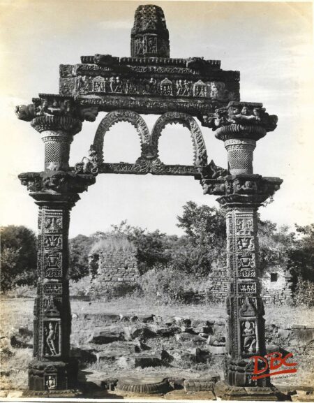 Gyaraspur hindola Torana a View of Torana