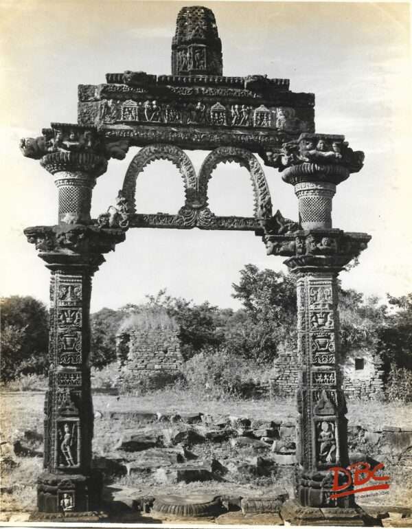 Gyaraspur hindola Torana a View of Torana