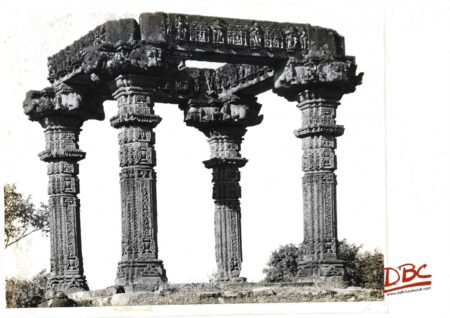 Gyaraspur Hindola Torana Four Pillared Structure