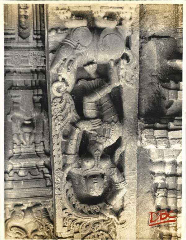 Ikkari Aghoreshwar Temple Pillar Details