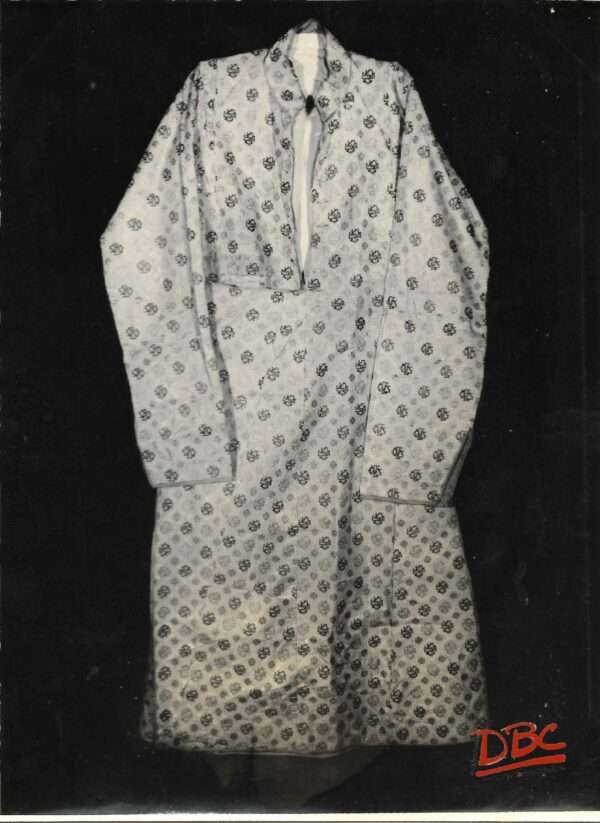 Coat With Gold Weaving