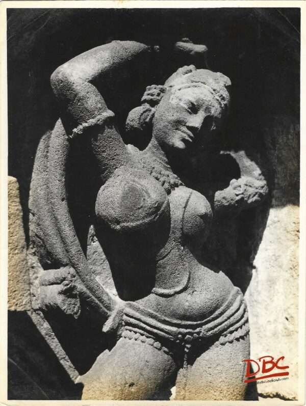 Bhuvanesvar - Temple - Close uo of a Female Figure