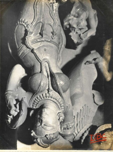 Khajuraho - Lakshmana Temple - Ladu Looking in the Mirror