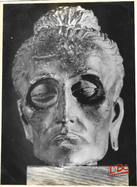 Banaras - Head of Budha