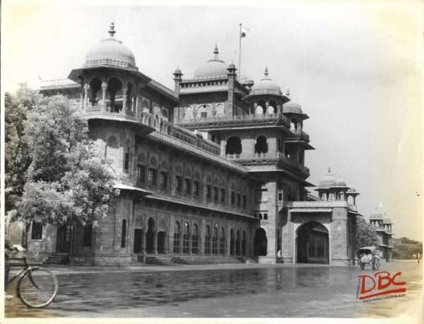 Jodhpur - General View of Mehknma Court