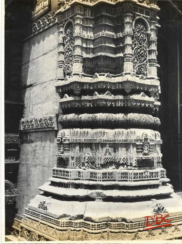 Ahmadabad : Rani Sepri's Mosque - Details