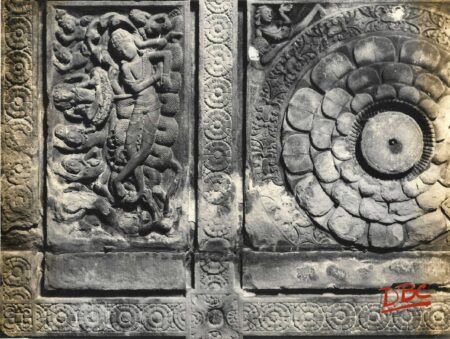 Aihole : Chikki Godi Temple - Ceiling