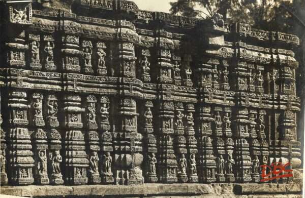 Konark - Side Wall of Nat