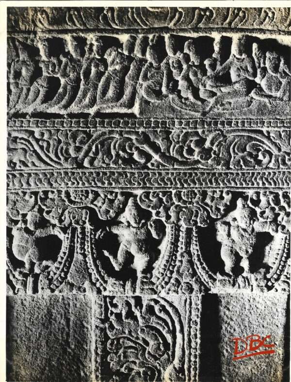 Pattadakal : Virupaksha Temple - Pillar Details
