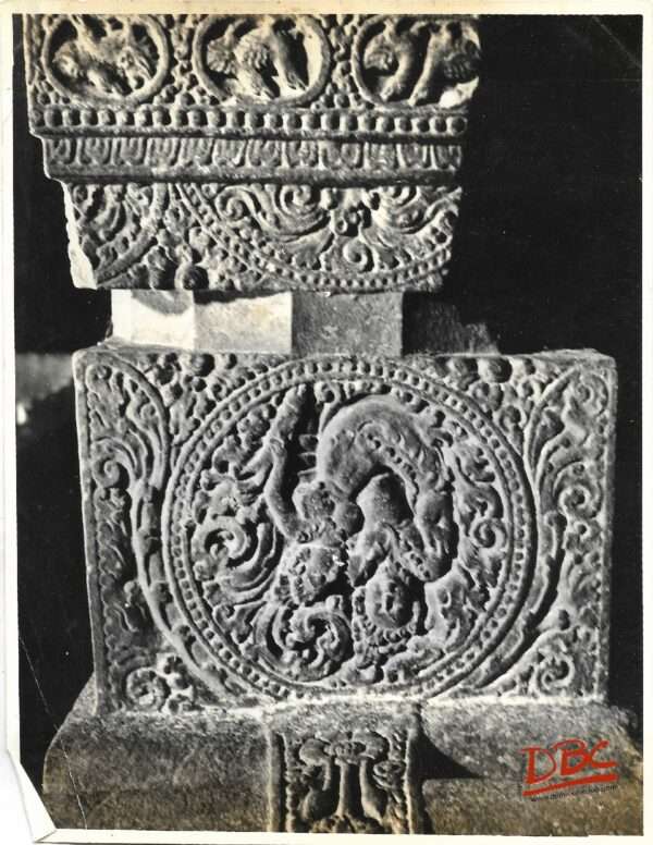 Badami Cave - I : Pillar Details