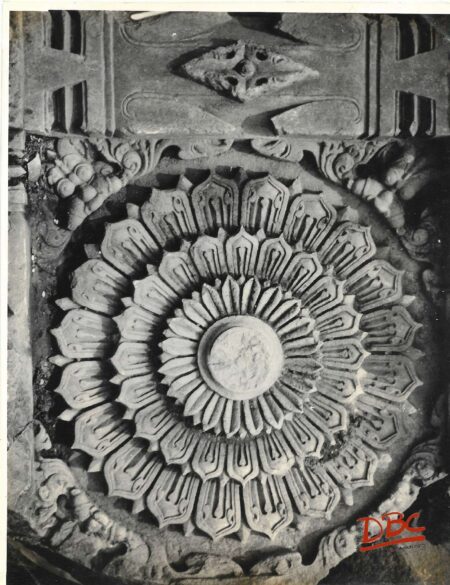 Belgavir : Kedareshwar Temple  Ceiling