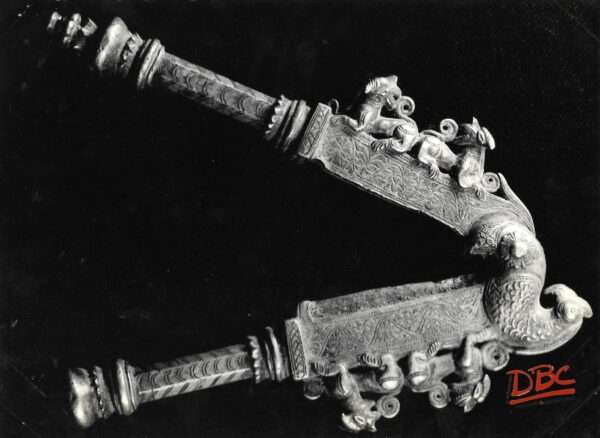 Nut Cracker