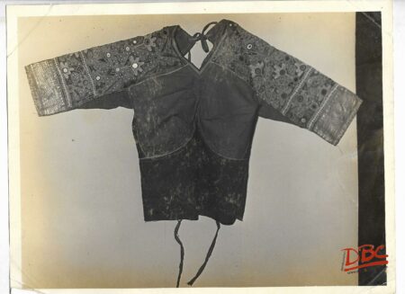 Choli With Embed Sleeves Satins (Gujrat)