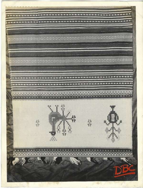 Embed Shawl woolen (Shain)