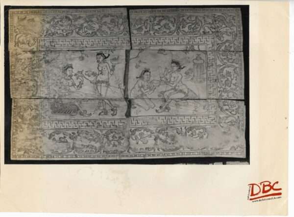 On Right Side - Princess Her Attendent in Toilent on Left Side - Princess Playing With the Bird