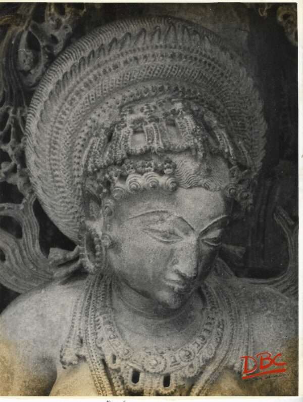 Chinabeshwara temple Bracket Female Figure (Looking Into a Mirror)