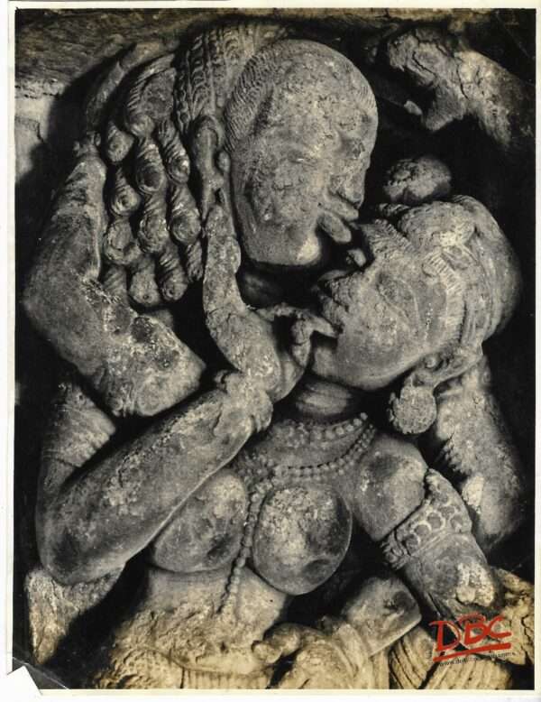 Rajim (Raipur) : Raju Lochana Temple a Soorajamb Couple