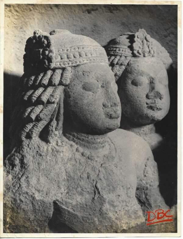 Aurangabad Cave 3 - Close up of Worshipper