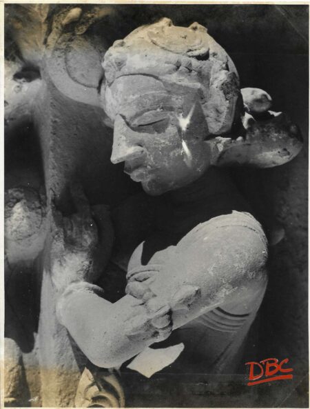 Khanjuraho - Adinath Temple - A Female Figure