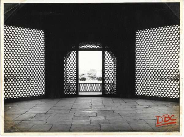 Delhi - Red Fort - Jaali Work at Dewan - E - Khans