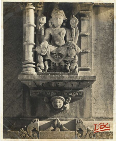 Udaipur - Bahu Temle - Vishnu Faced Garbhagriha