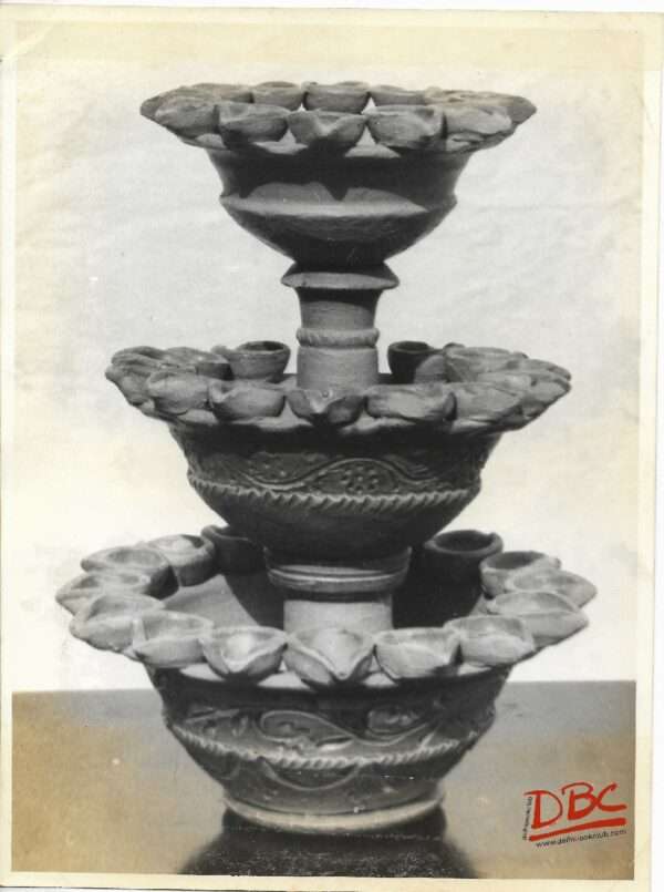 An Oil Lamp Stand
