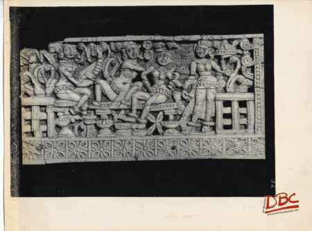 Wall Panrl Depicting Female Fig.