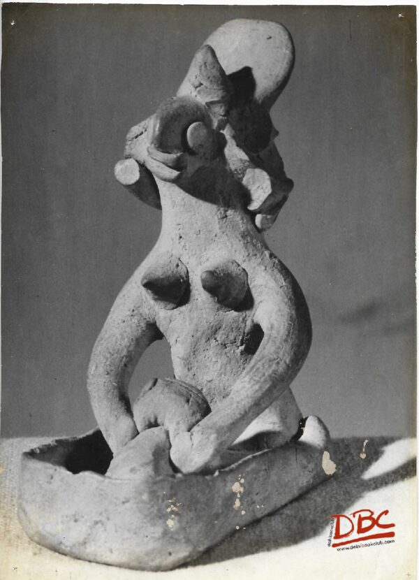 Female Kneeling Figure Harappa