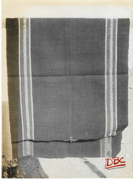 Rignai Black Cotton Skirt wit Deign at Both The Borders Worn By the Women