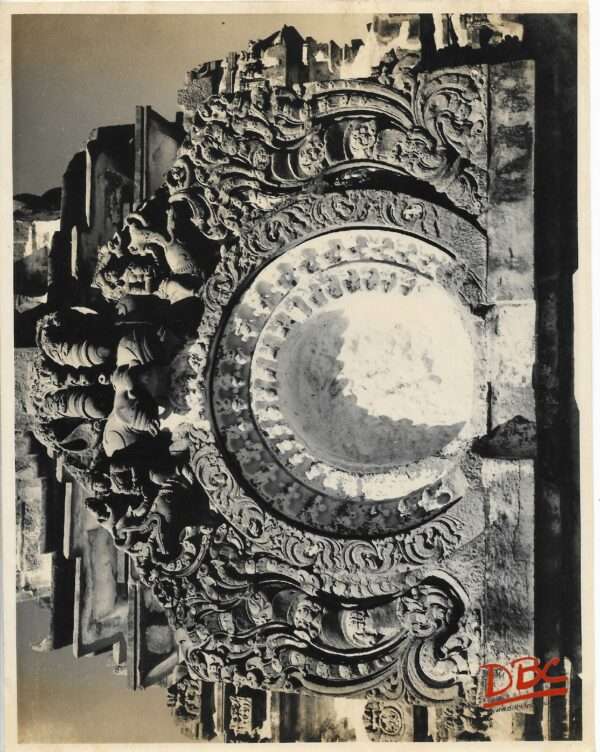 Hangla : Details of the Shikara - Tarkeswar Temple