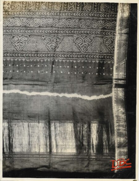Textile : Odhni (Tie & Dye)