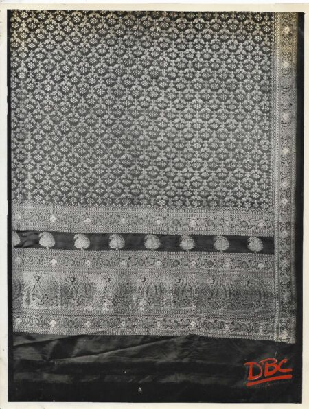 Textile : Brocade Shawl