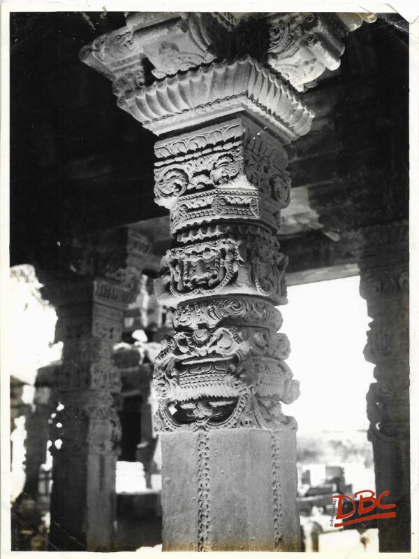 Osian - Mata - Ka - Mandir  A Pillar Decoration